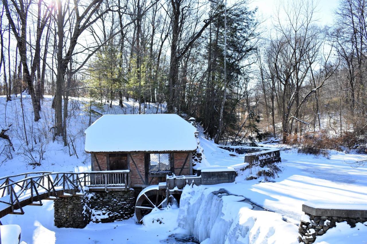 Danskammer House Bed & Breakfast Marlboro Exterior photo